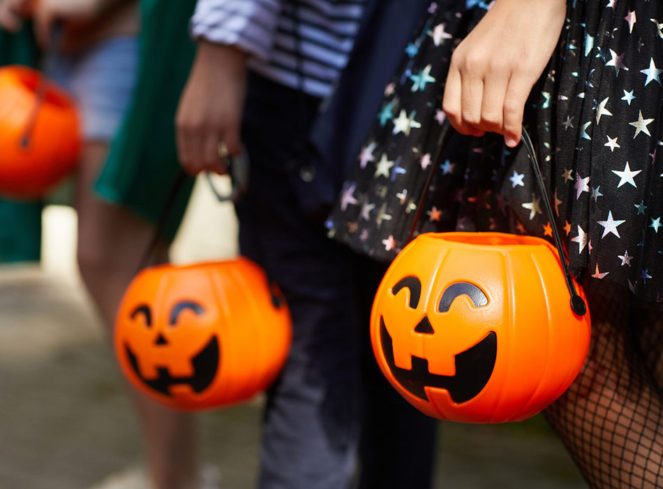 trick-or-treating-at-grangeways